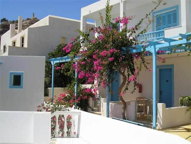 Castelia Bay Hotel Amoopi Exterior foto